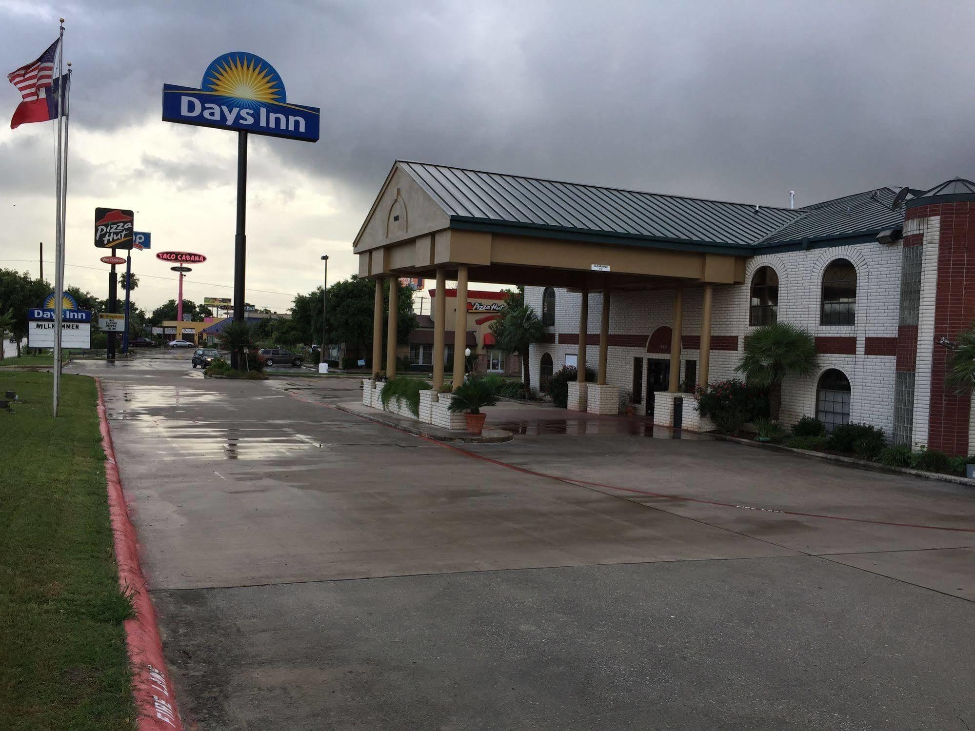 Days Inn By Wyndham New Braunfels Luaran gambar